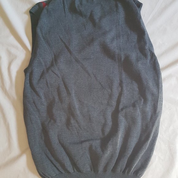 Le Chateau XS Plaid Vest - Picture 3 of 3